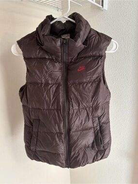 Nike Vintage Brown Puffer Vest S